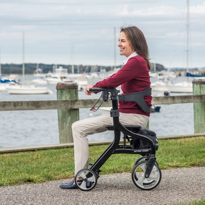 Drive Medical Nitro Sprint Rollator — 102662BK