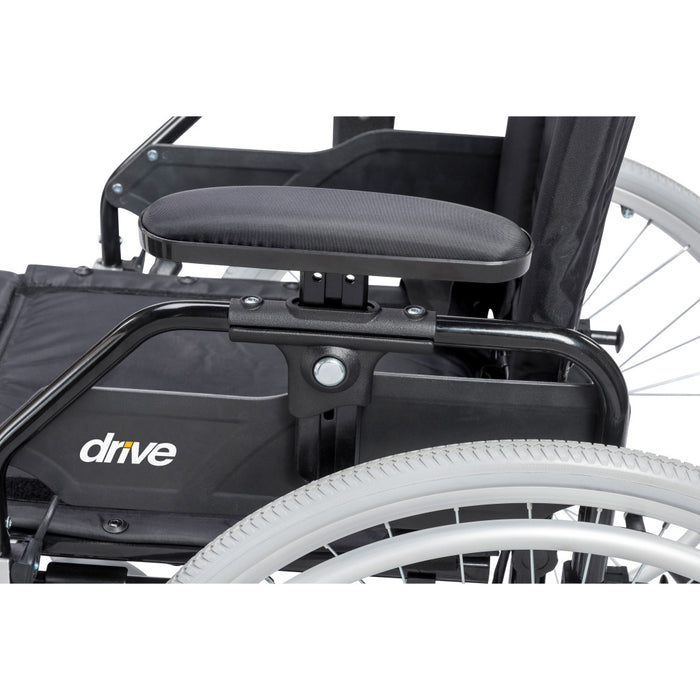 Drive Medical Lynx Ultra Lightweight Wheelchair — K516FBADDA-SF