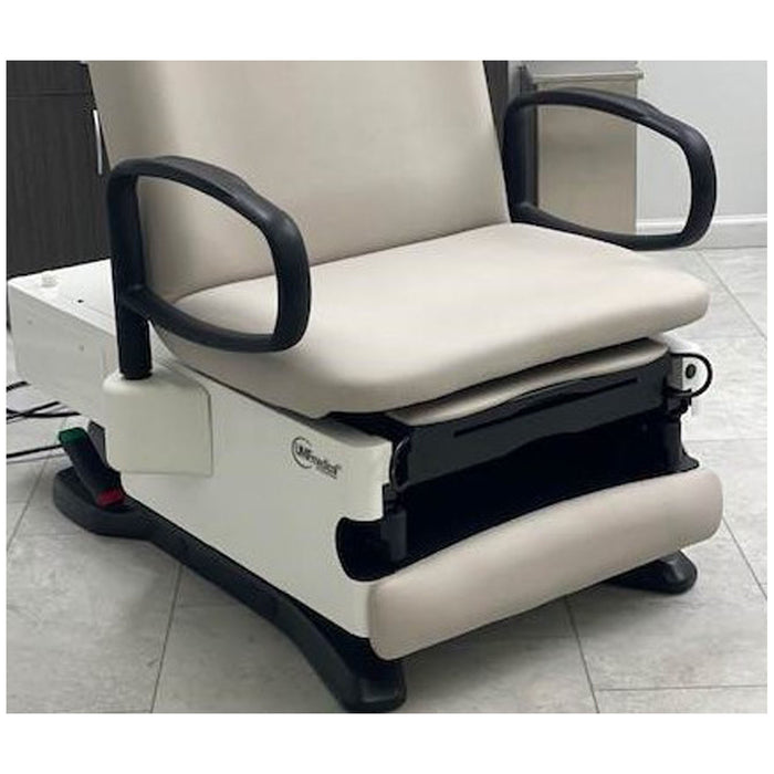 UMF Medical Patient Assist Armrests & Safety Rails, Black, Pair, Multi-Positioning, Field Installable with Wheelchair Transfer & Safety Rail Positions for Series 4040-650 & 4070-650 (Drop Ship Only) (Item will be discontinued on 12/31/26 by the vendor)