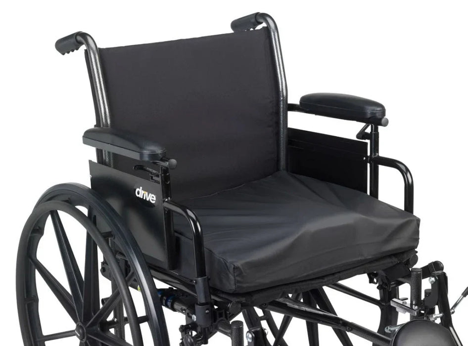 Drive Medical Titanium Skin Protection and Positioning Gel/Foam Wheelchair Cushion — FPT-2018