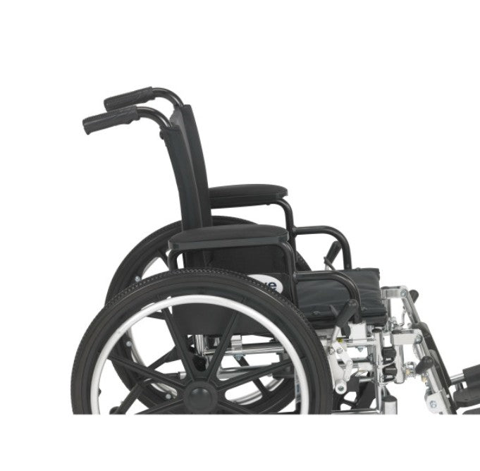 Drive Medical Viper Jr. Wheelchair — L414DDA-ELR