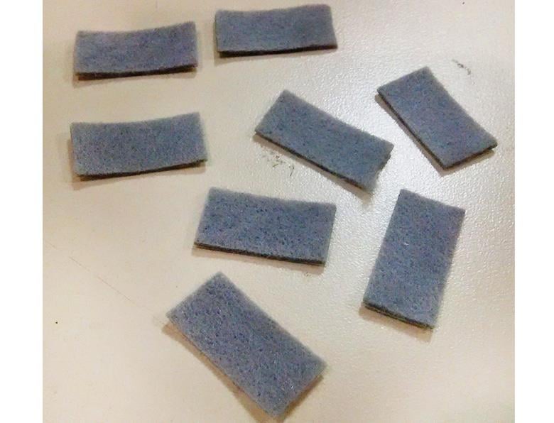 Custom Craftworks Kit Containing 8 Pieces of Felt for Portable Tables